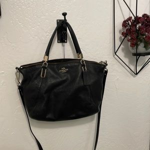 Leather black Coach purse